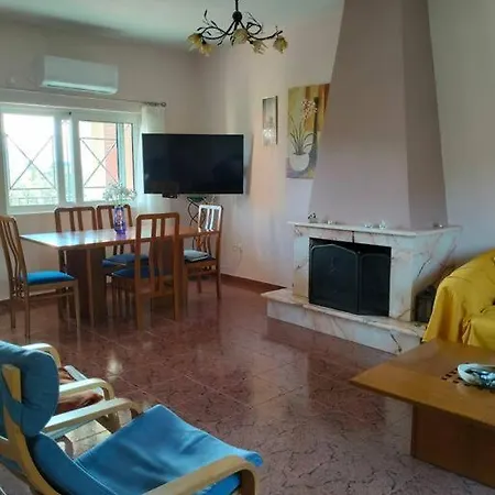 Holiday home Maisonette Magnolia Skhoinos