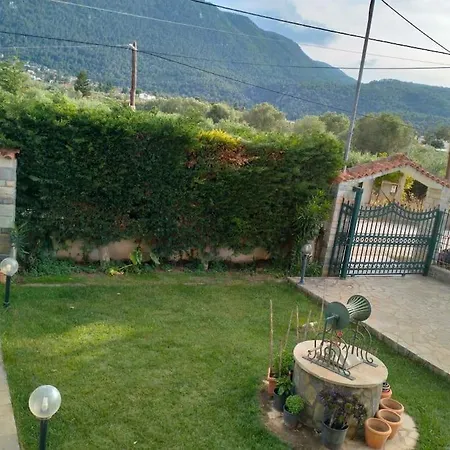 Holiday home Maisonette Magnolia Skhoinos