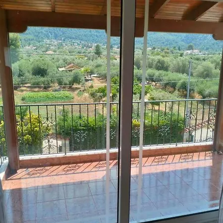 Holiday home Maisonette Magnolia Skhoinos
