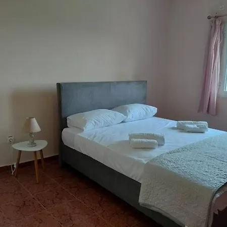 Maisonette Magnolia * Skhoínos